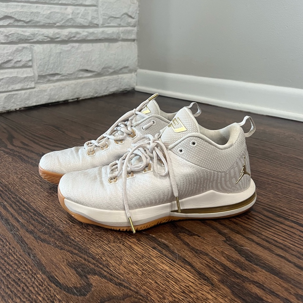 CP3 x AE ‘Playoffs’ Mens Jordans
